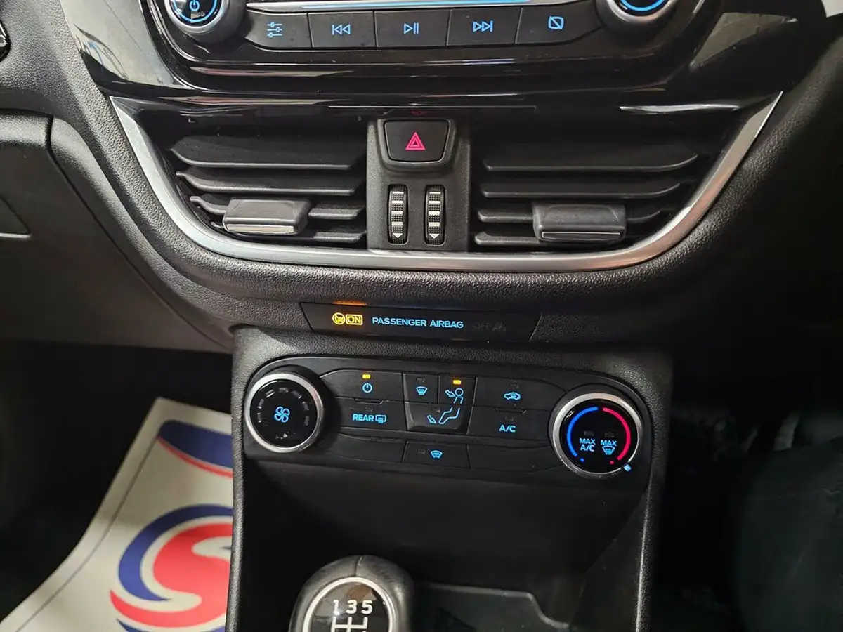 2018-ford-fiesta-11-ti-vct-zetec-5d-big-35