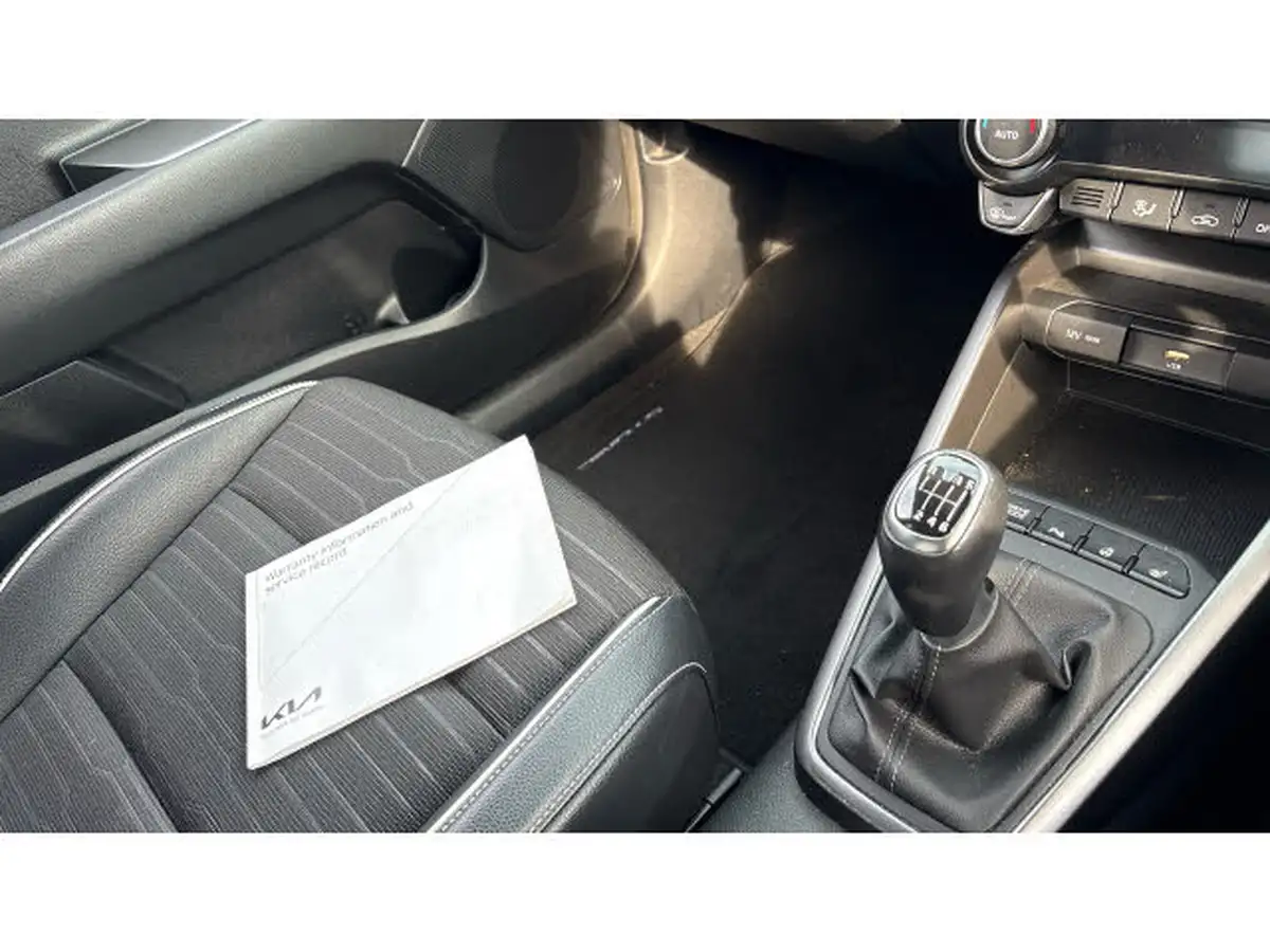 2022-kia-stonic-10-t-gdi-gt-line-s-big-13
