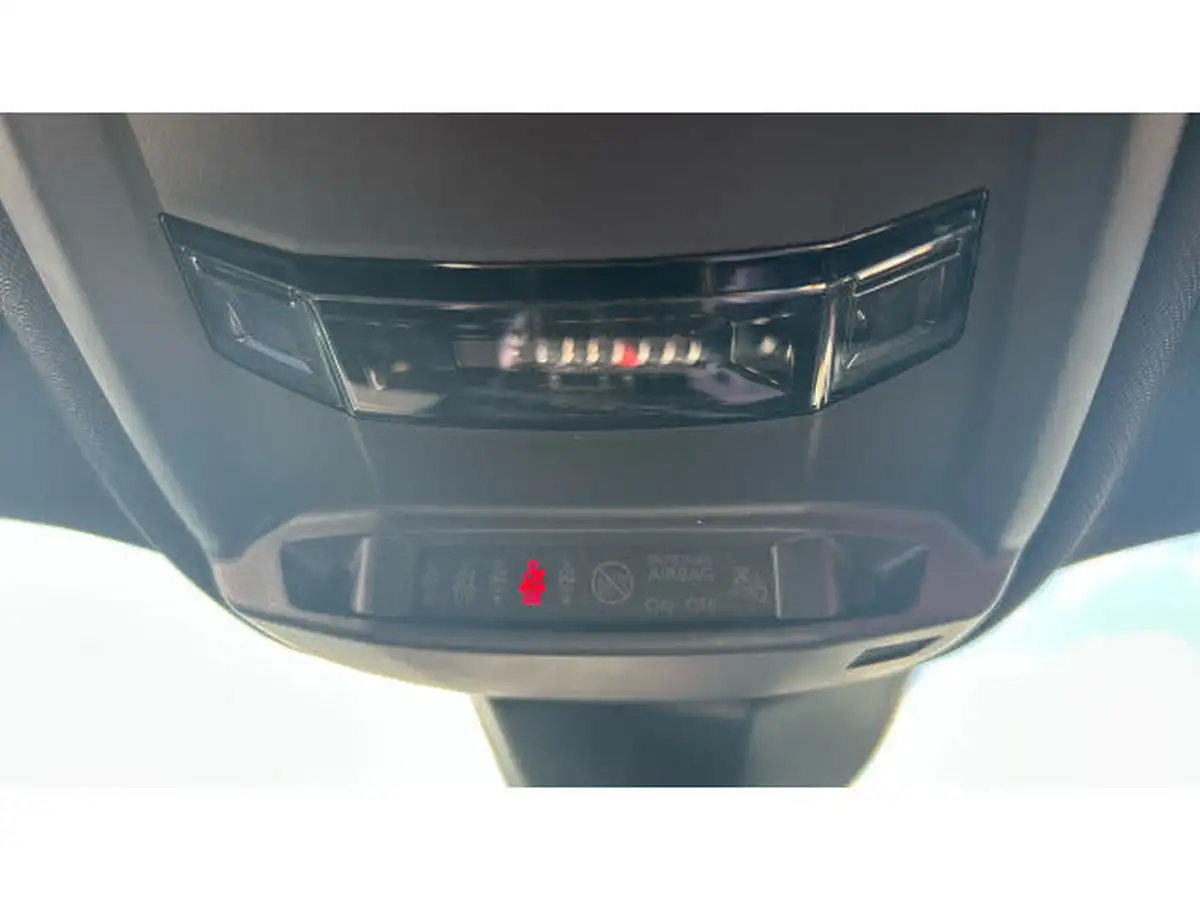 2024-peugeot-2008-suv-12-puretech-gt-130ps-eat8-big-22