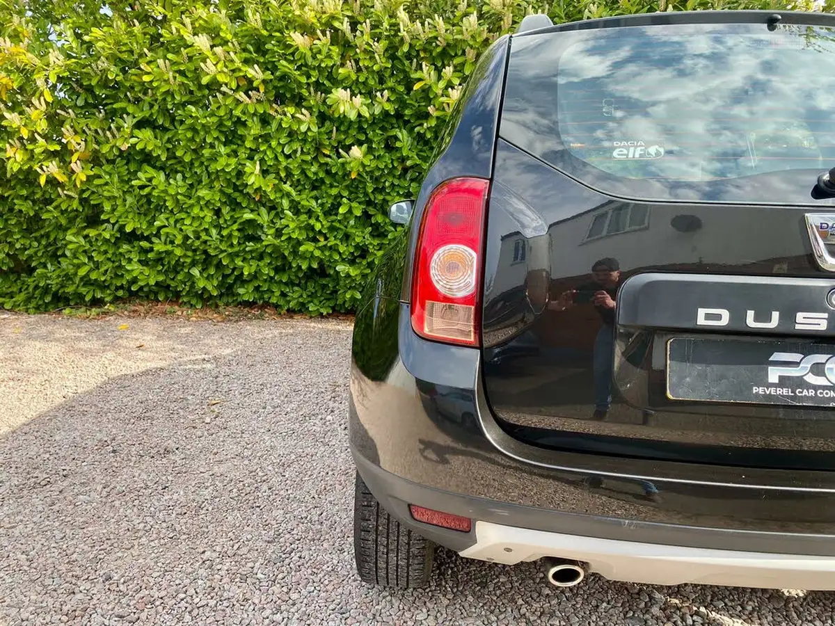 2015-dacia-duster-15dci-laureate-110bhp-station-wagon-5d-big-42