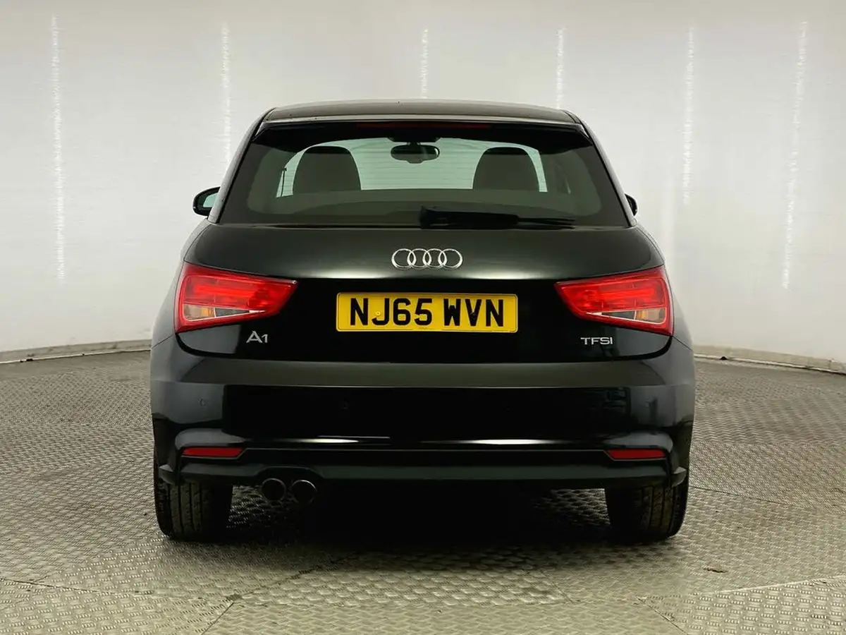 2015-audi-a1-14-sport-125ps-ss-hatchback-3d-1395cc-big-5
