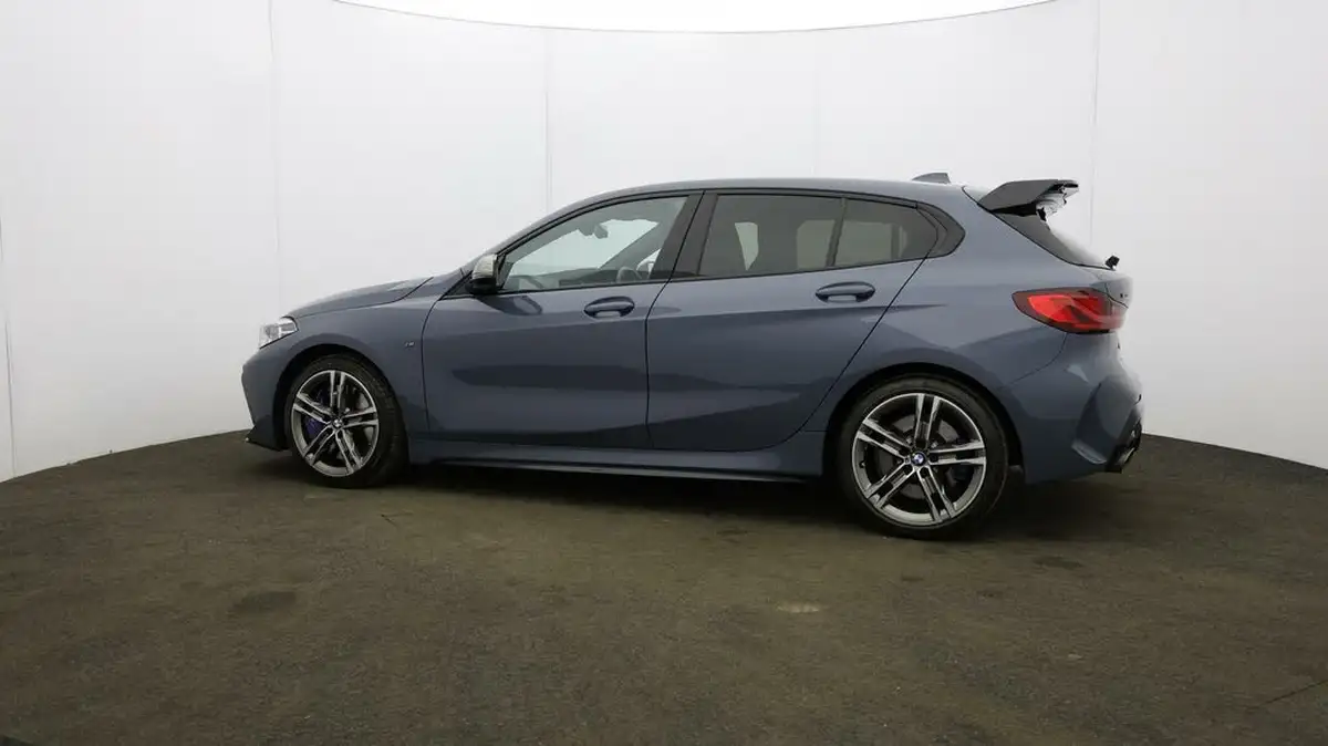 2022-bmw-1-series-20-m135i-xdrive-big-59