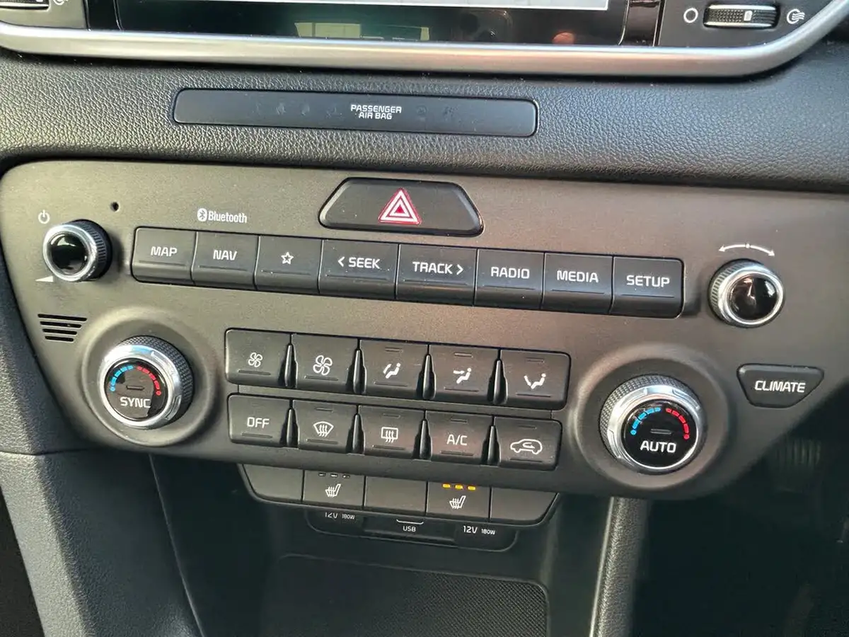 2021-kia-sportage-16crdi-2-134bhp-48v-dct-big-25
