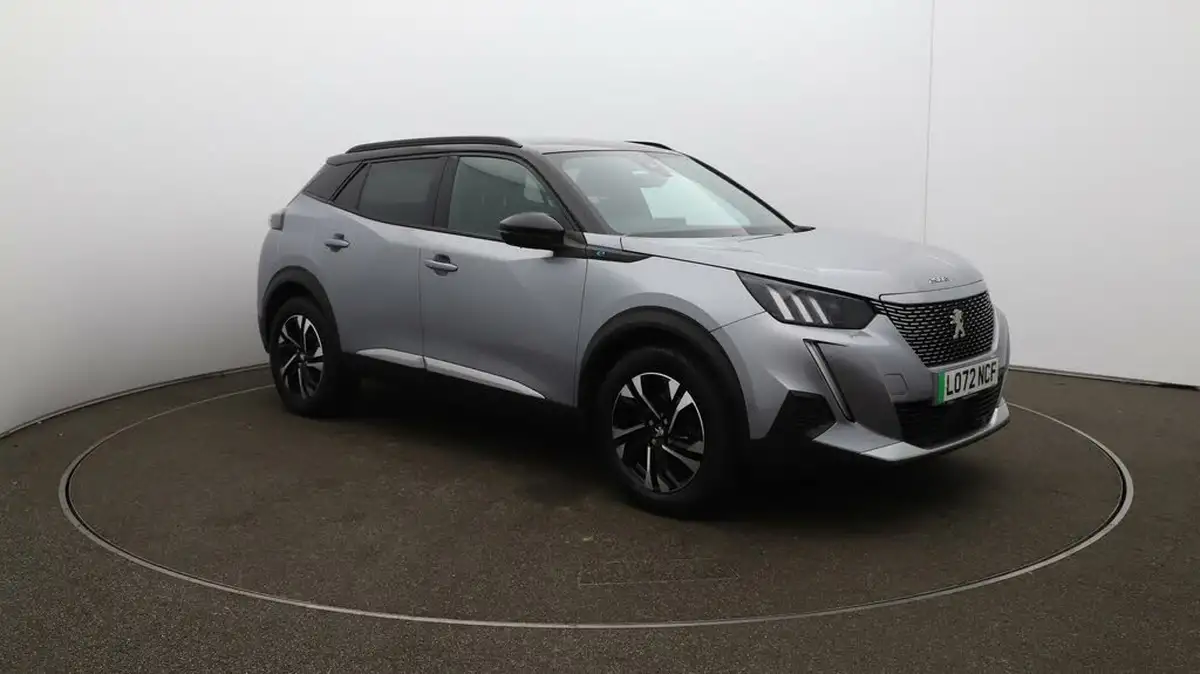 2023-peugeot-2008-suv-e-gt-136bhp-50kwh-station-wagon-big-37