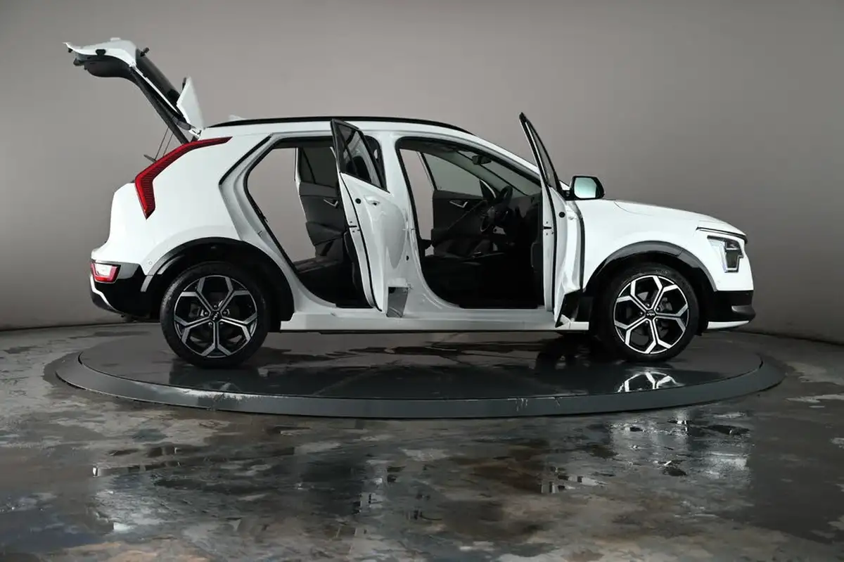 2024-kia-niro-16-gdi-139bhp-hev-132kwh-big-58