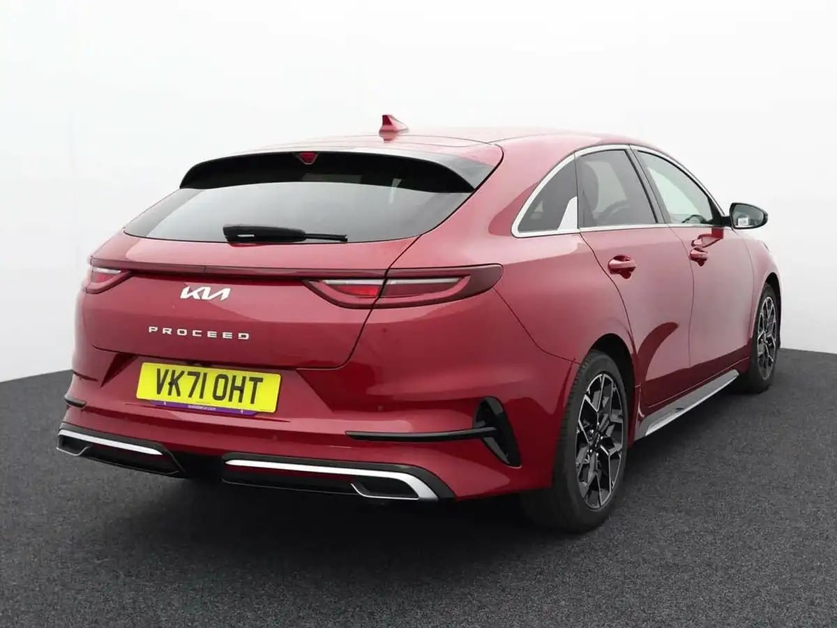 2021-kia-pro-ceed-15-t-gdi-gt-line-big-4