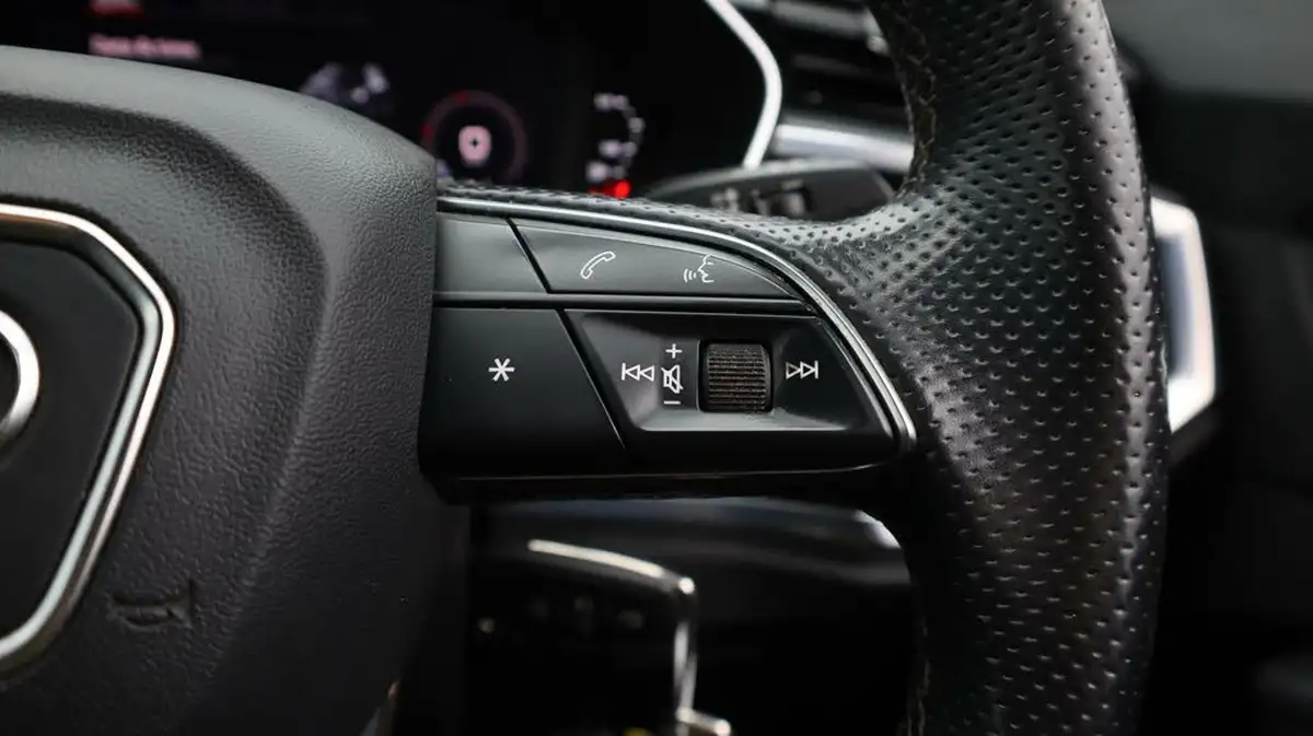 2021-audi-q3-15-35-tfsi-s-line-cod-station-wagon-big-25