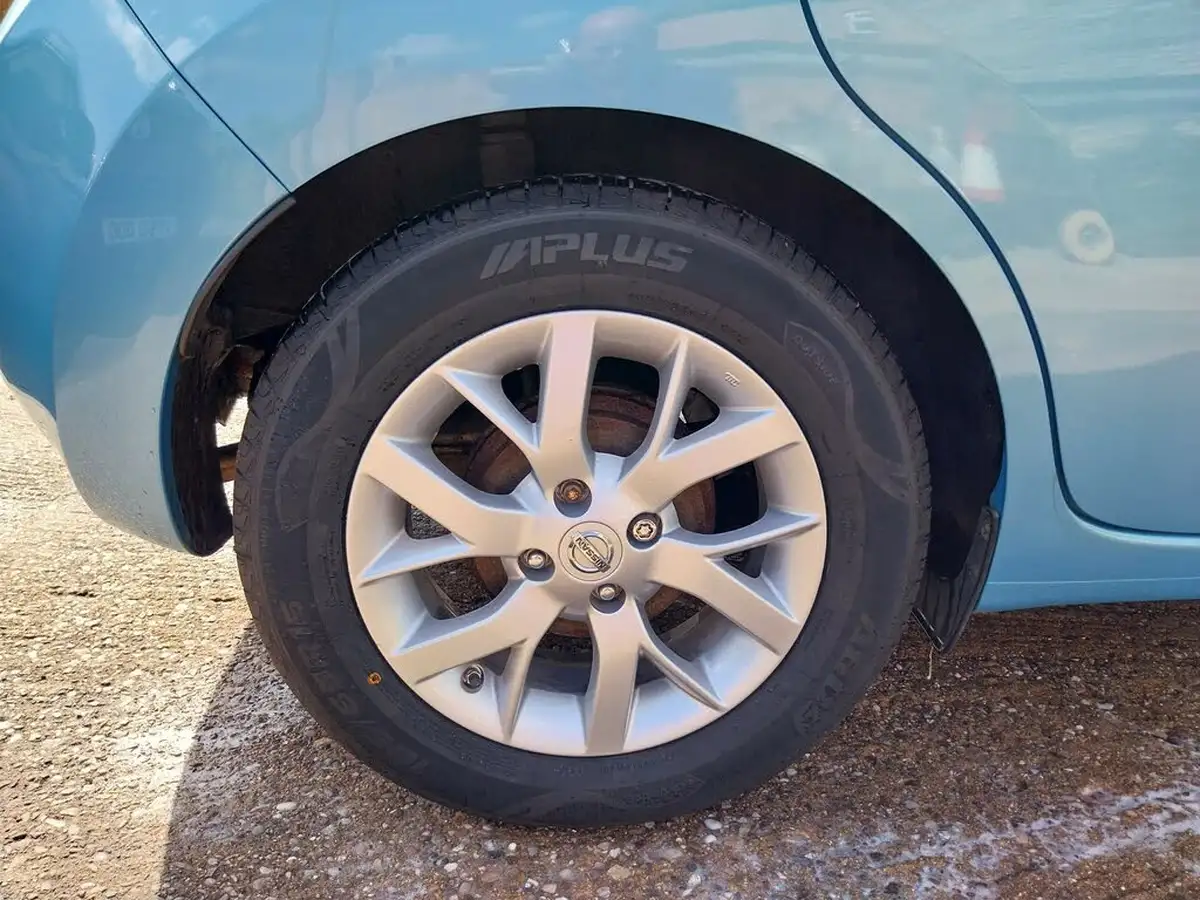 2014-nissan-note-12-acenta-premium-80ps-big-9