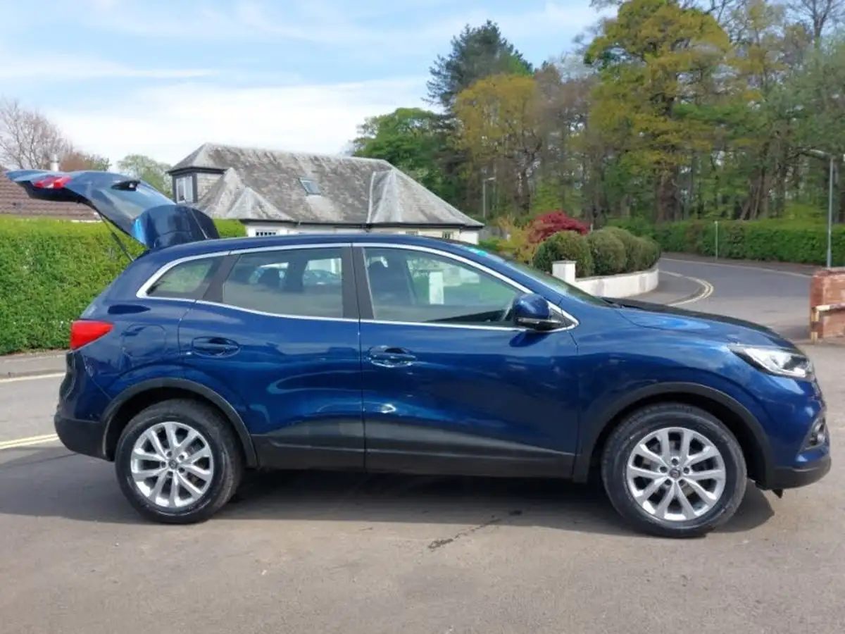 2019-renault-kadjar-15dci-play-edc-auto-big-12