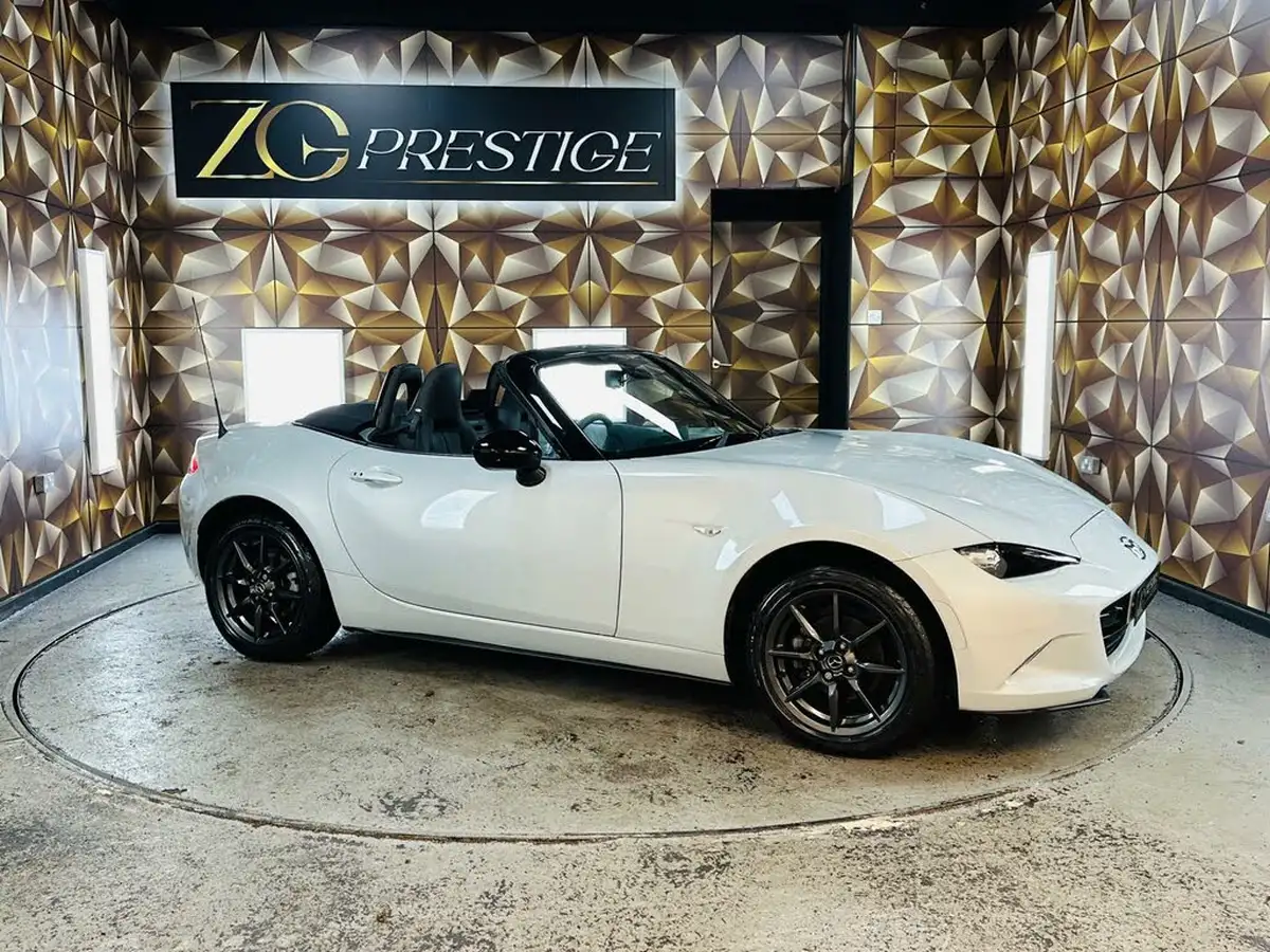 2017-mazda-mx-5-15-sport-convertible-big-0