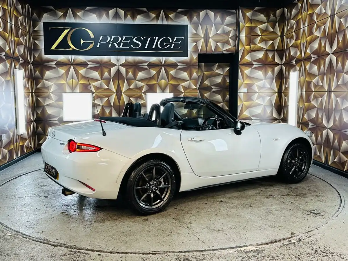 2017-mazda-mx-5-15-sport-convertible-big-21