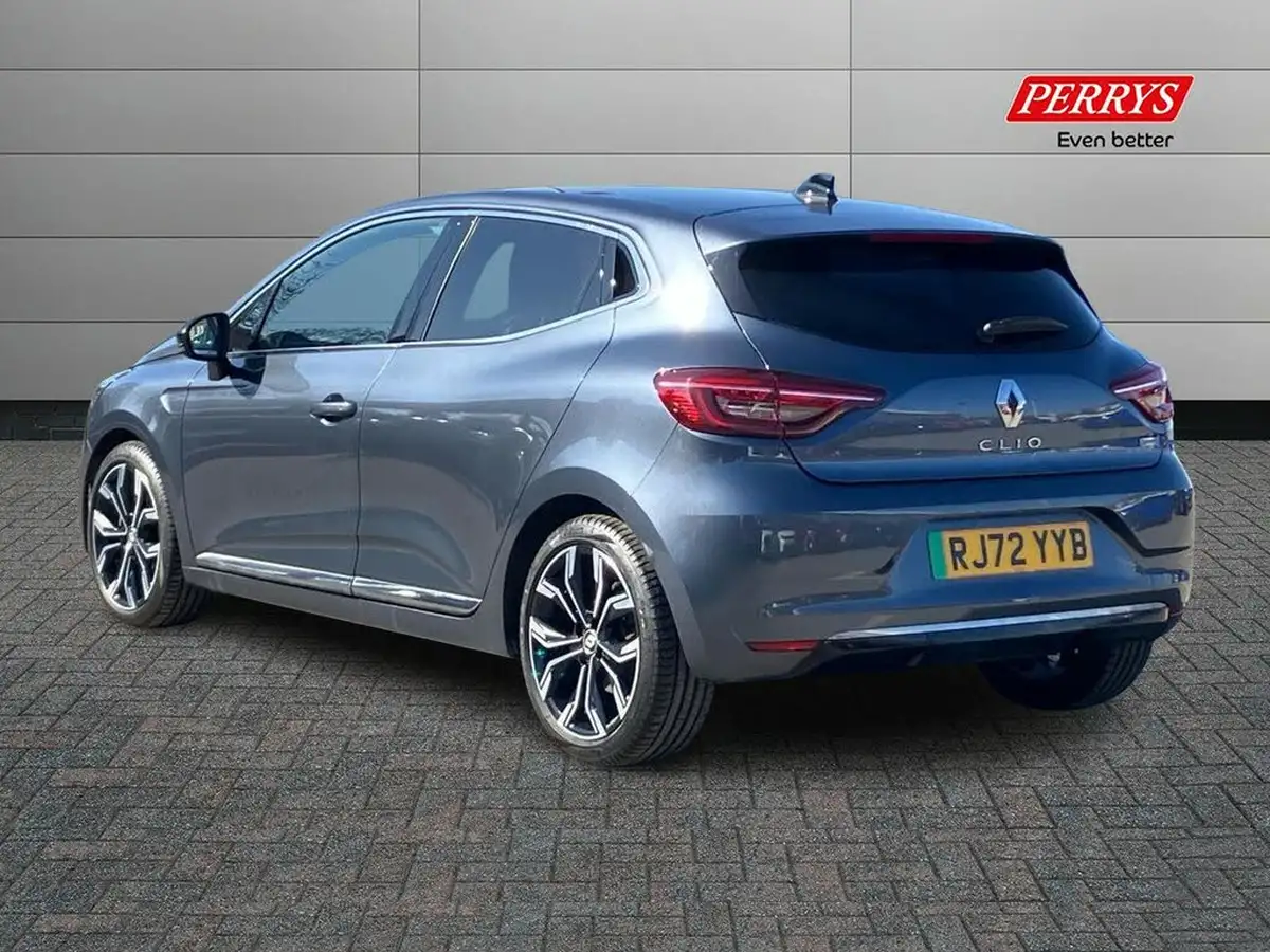 2022-renault-clio-16-techno-big-1