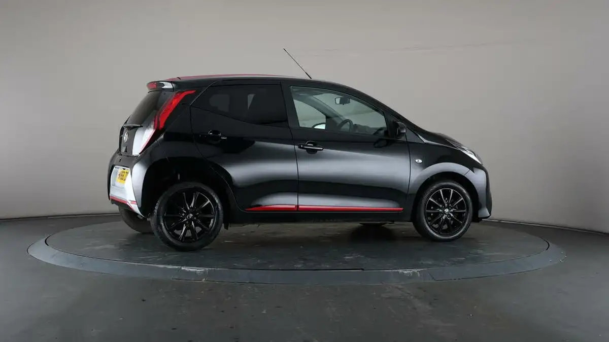 2018-toyota-aygo-10-vvt-i-x-press-71bhp-big-52