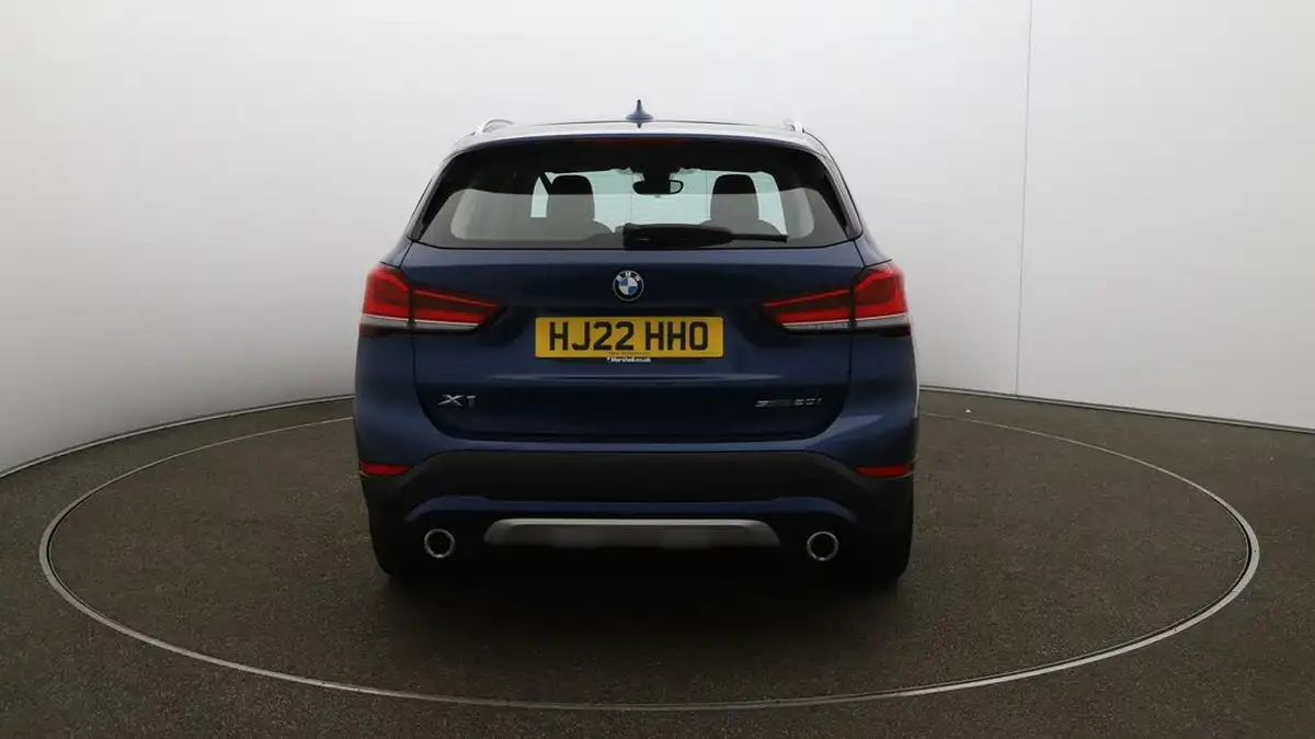 2022-bmw-x1-20-sdrive20i-xline-big-49