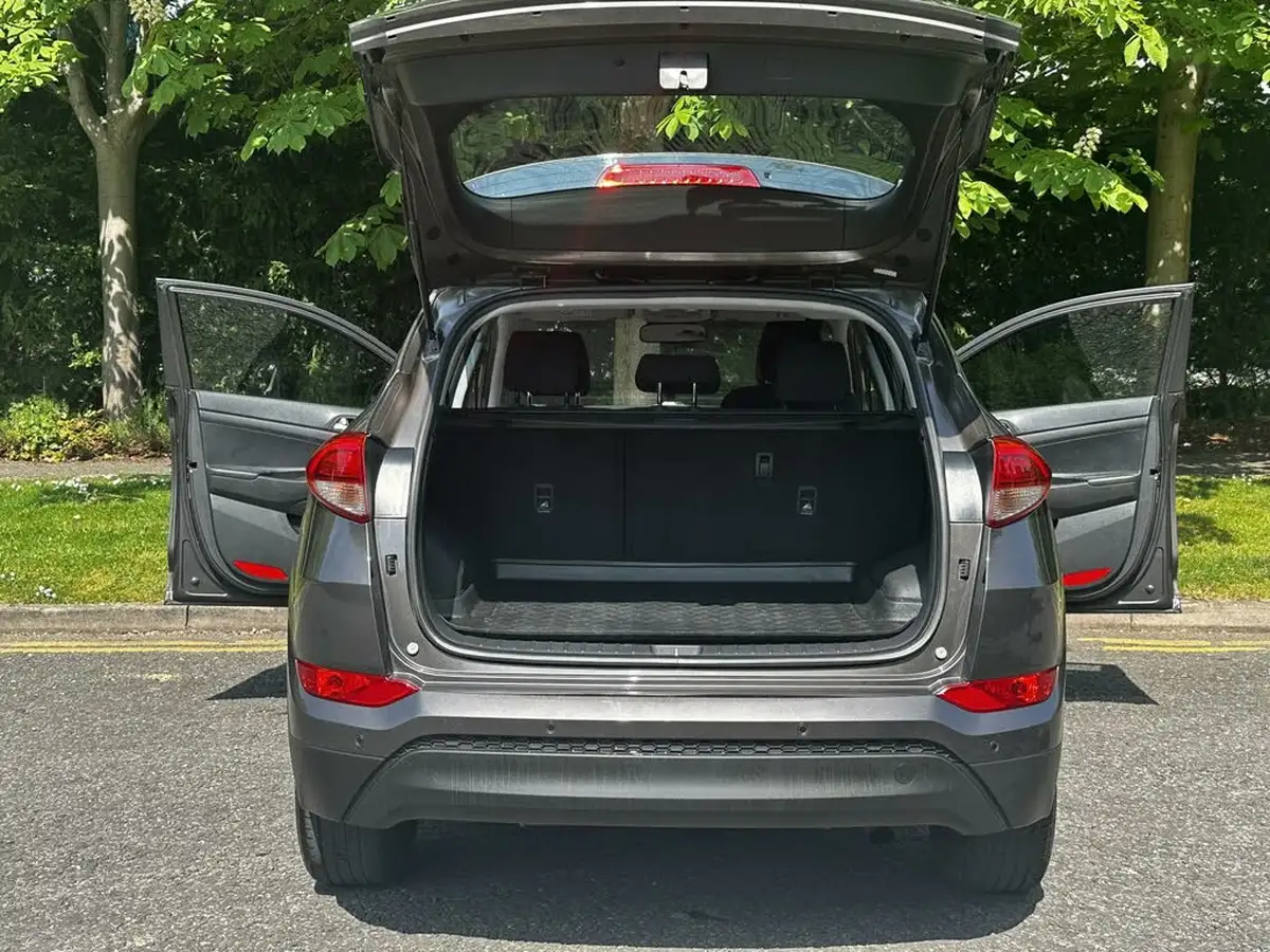 2017-hyundai-tucson-16-gdi-blue-drive-se-nav-big-8