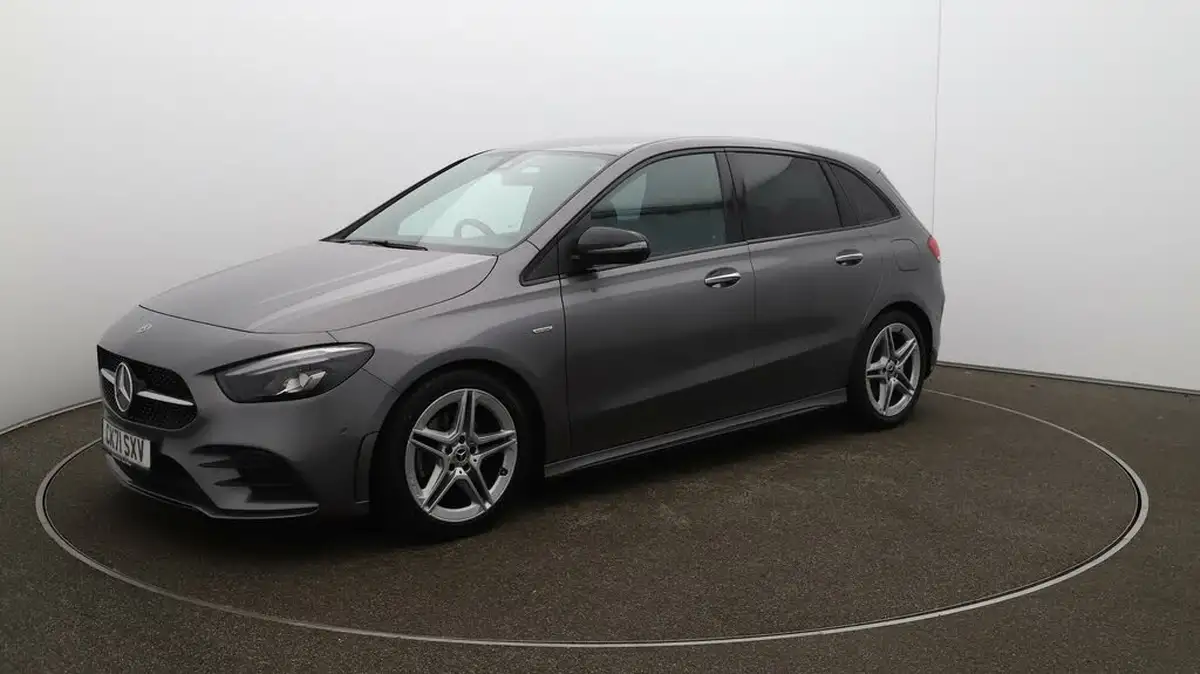 2021-mercedes-benz-b-class-13-b200-amg-line-premium-edition-big-60