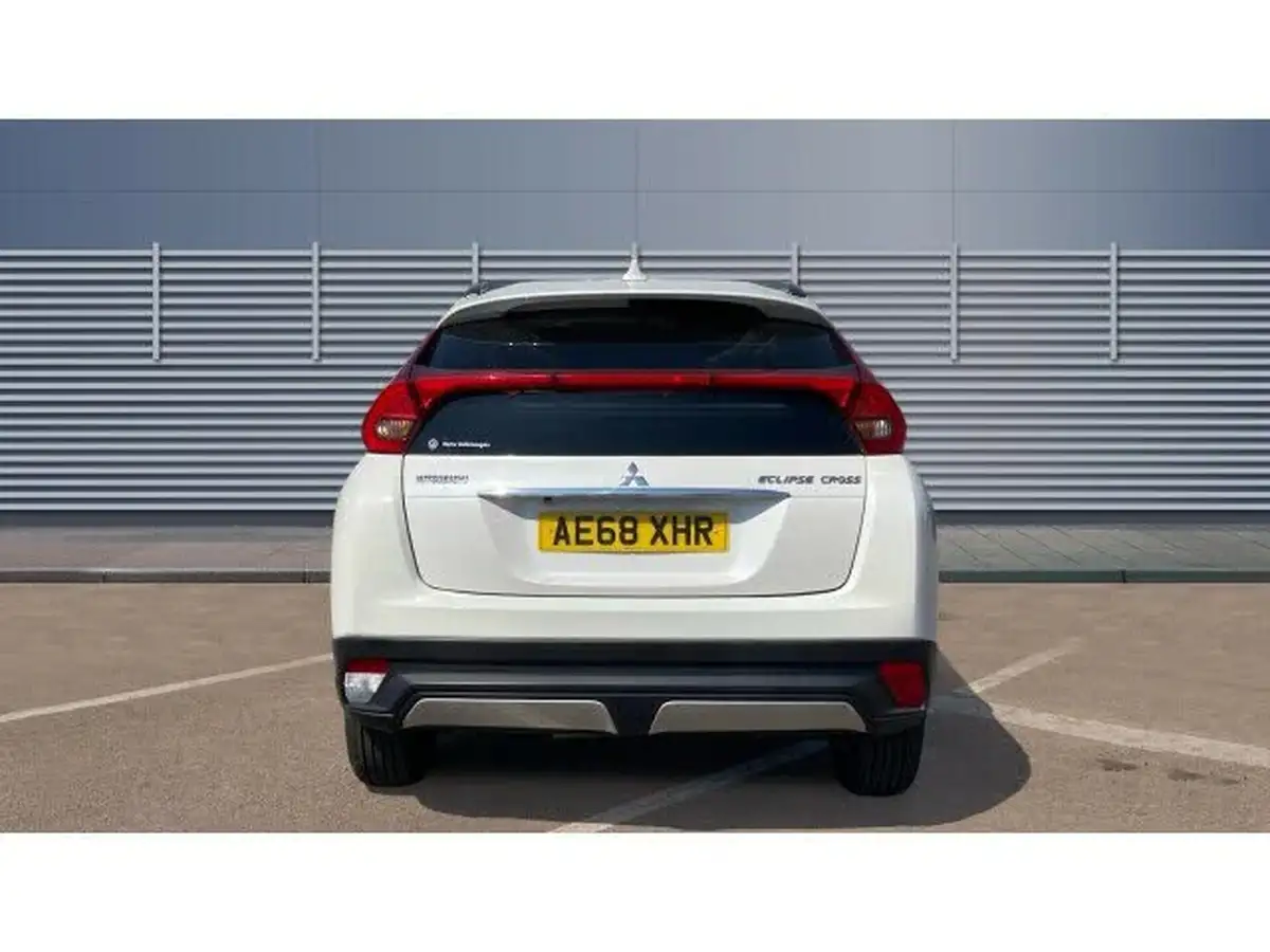 2018-mitsubishi-eclipse-cross-15-2-big-5