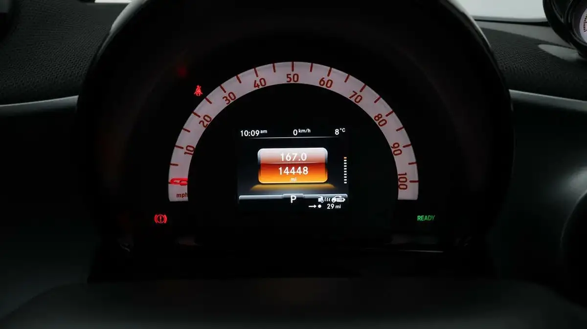 2020-smart-fortwo-eq-pulse-premium-coupe-big-9