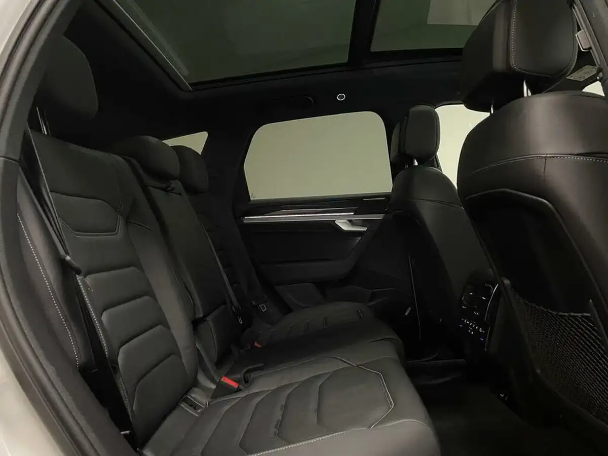 2020-volkswagen-touareg-30tdi-black-edition-286ps-big-22
