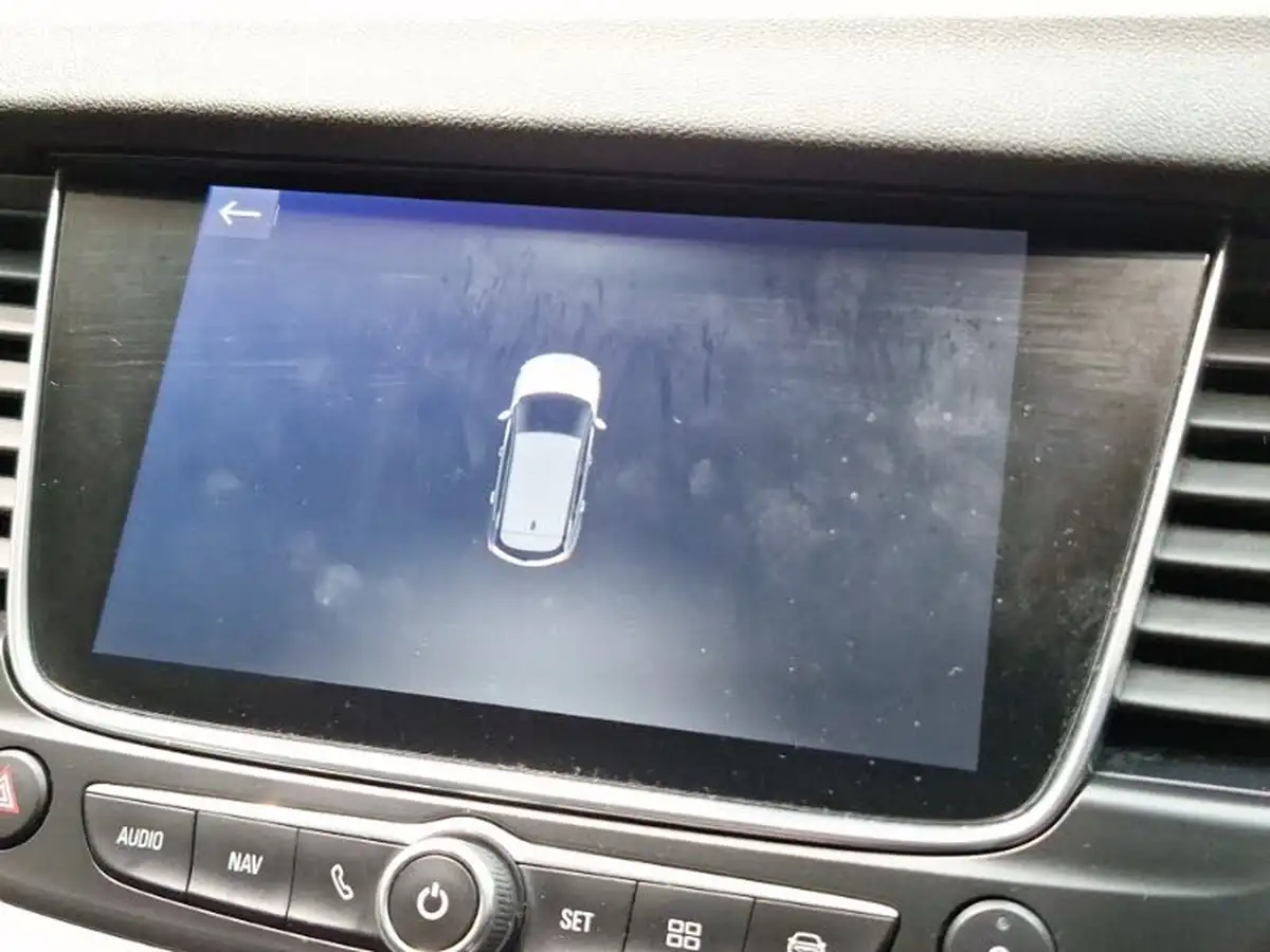 2019-vauxhall-grandland-x-15td-sport-nav-big-12