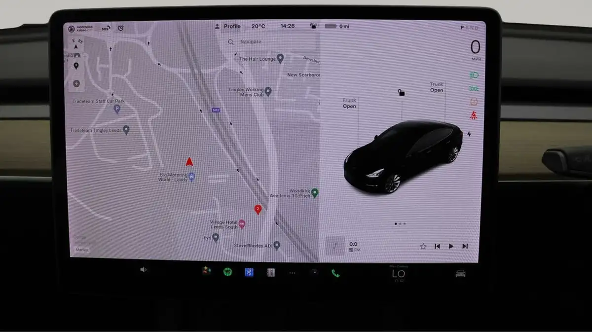 2021-tesla-model-3-e-long-range-4x4-big-10