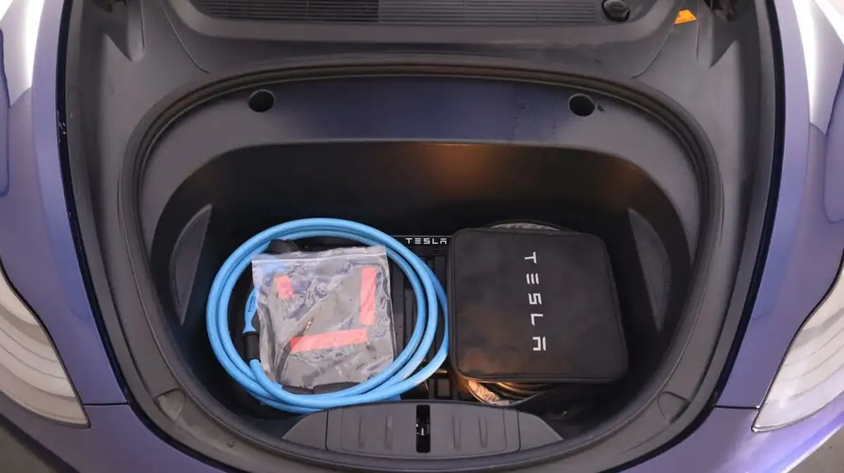 2021-tesla-model-3-e-long-range-awd-big-19
