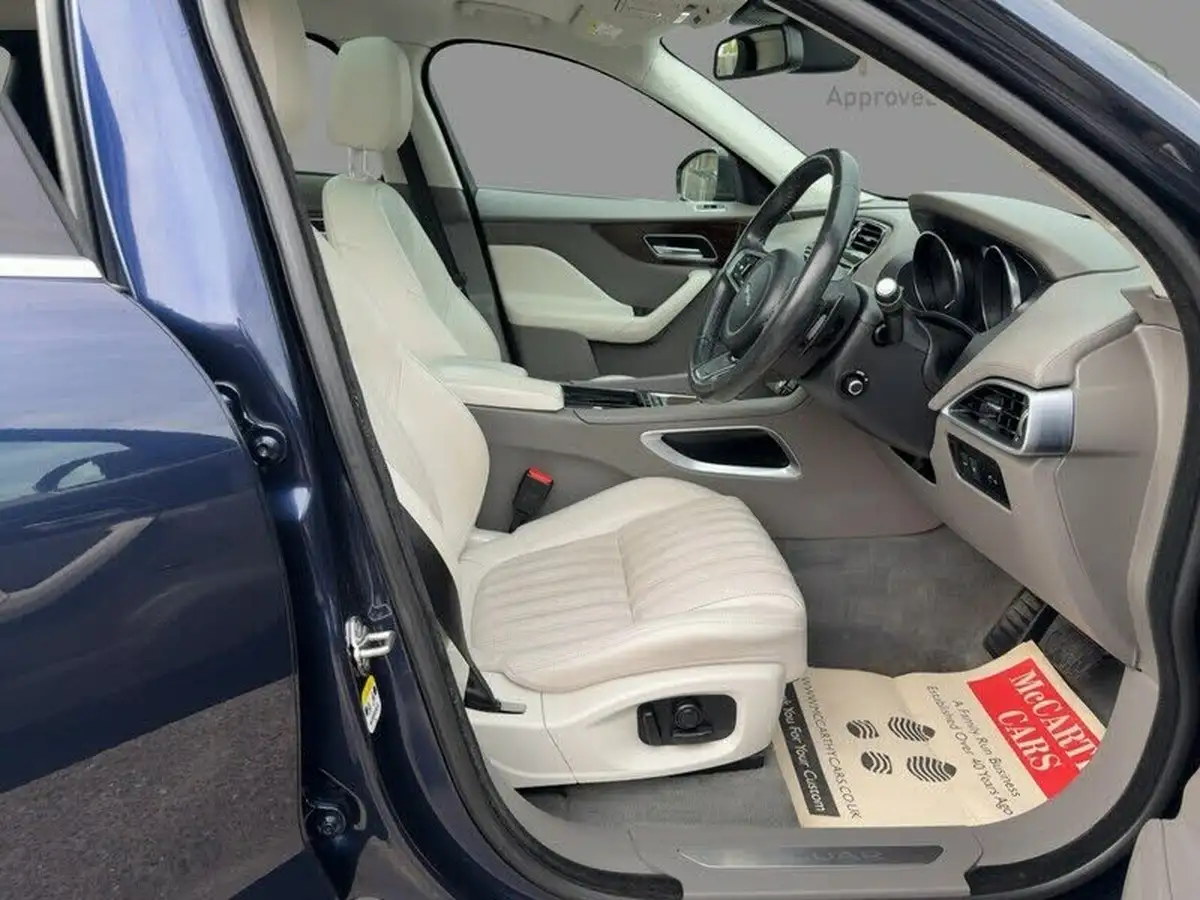 2018-jaguar-f-pace-20i-portfolio-300ps-awd-1999cc-big-10