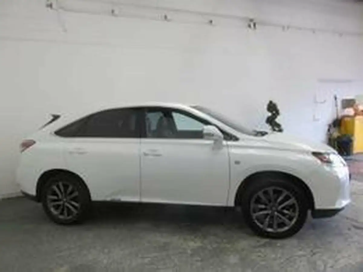 2013-lexus-rx-450h-35-f-sport-big-3