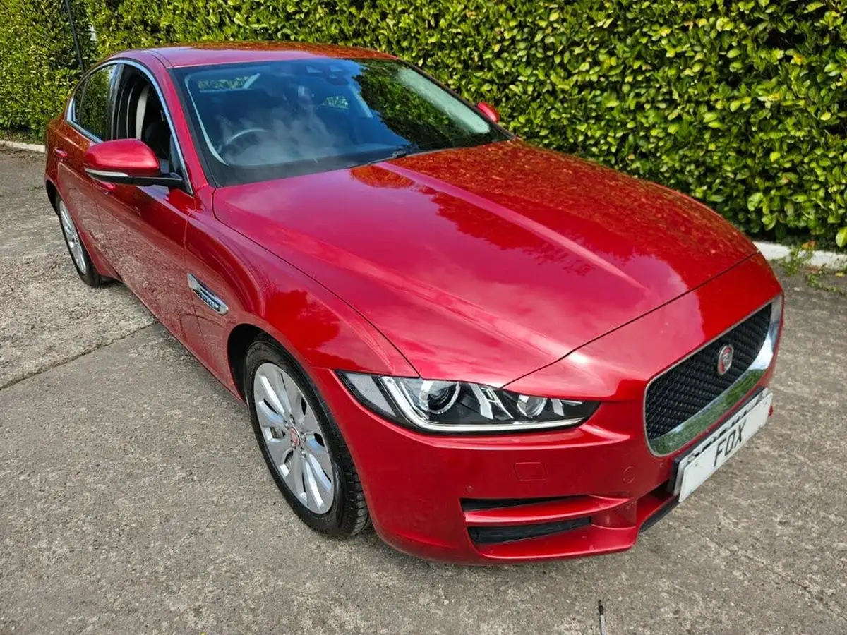 2015-jaguar-xe-20td-portfolio-163ps-auto-big-7