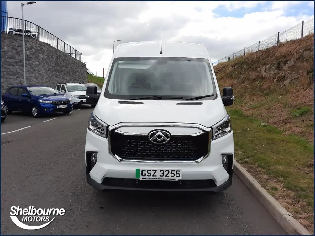 2022-maxus-e-deliver-9-e-lh-515kwh-big-10