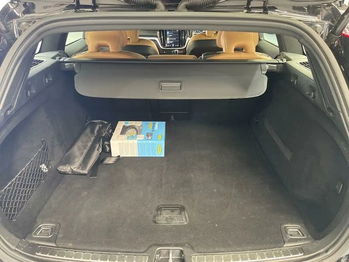 2019-volvo-v60-20td-d3-momentum-plus-big-7