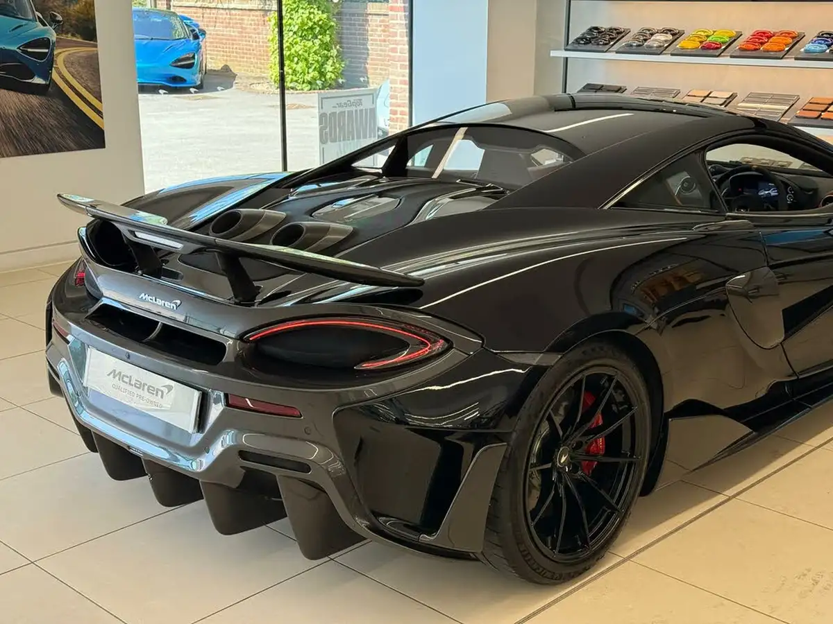 2019-mclaren-600lt-38-big-35