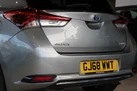 2018-toyota-auris-18-vvt-i-hsd-design-hatchback-small-68