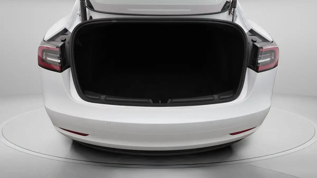 2021-tesla-model-3-e-long-range-4x4-big-17