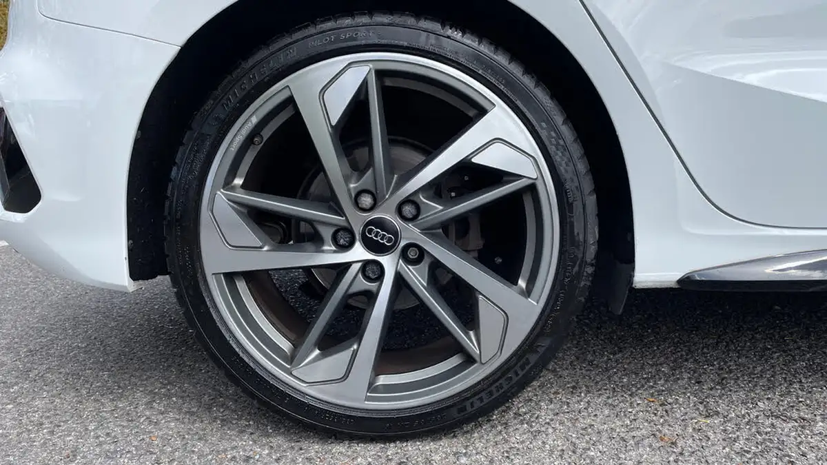 2020-audi-a3-15-35-tfsi-edition-1-sportback-5d-big-18