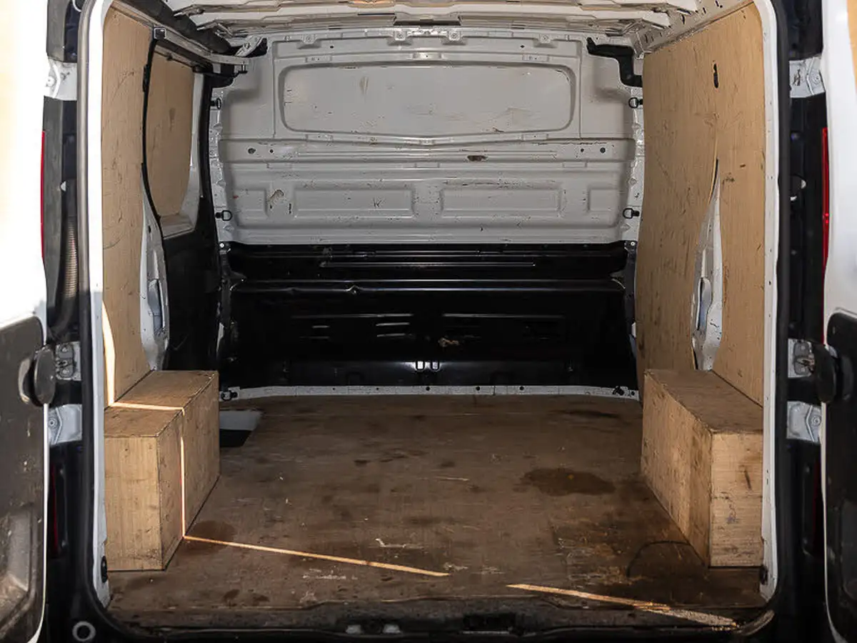 2022-renault-trafic-20dci-sl28-130-business-big-18