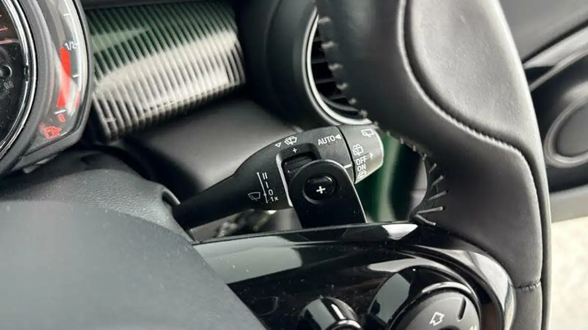 2019-mini-cooper-20-cooper-s-60-years-edition-big-22