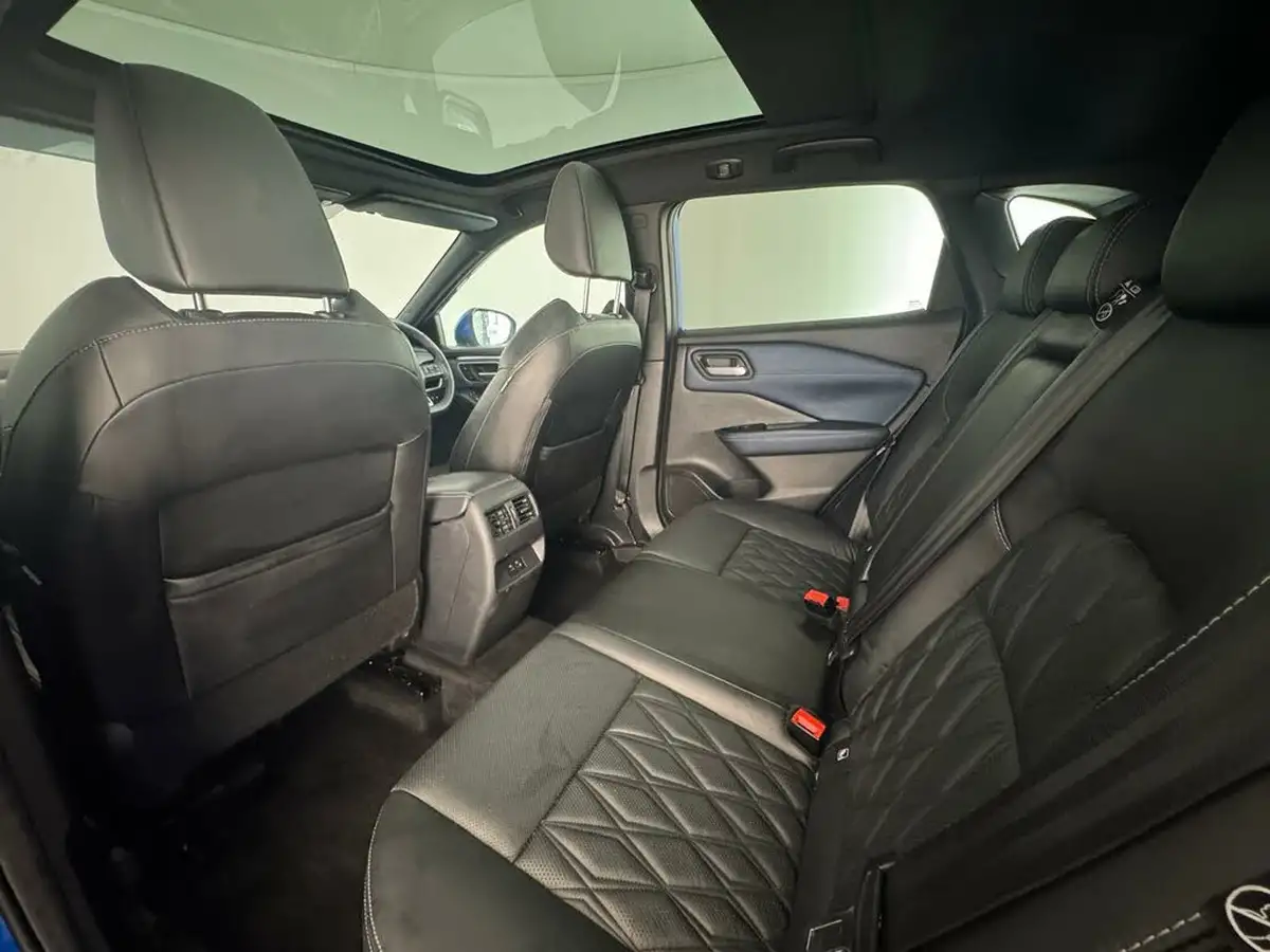 2021-nissan-qashqai-13-dig-t-tekna-big-12