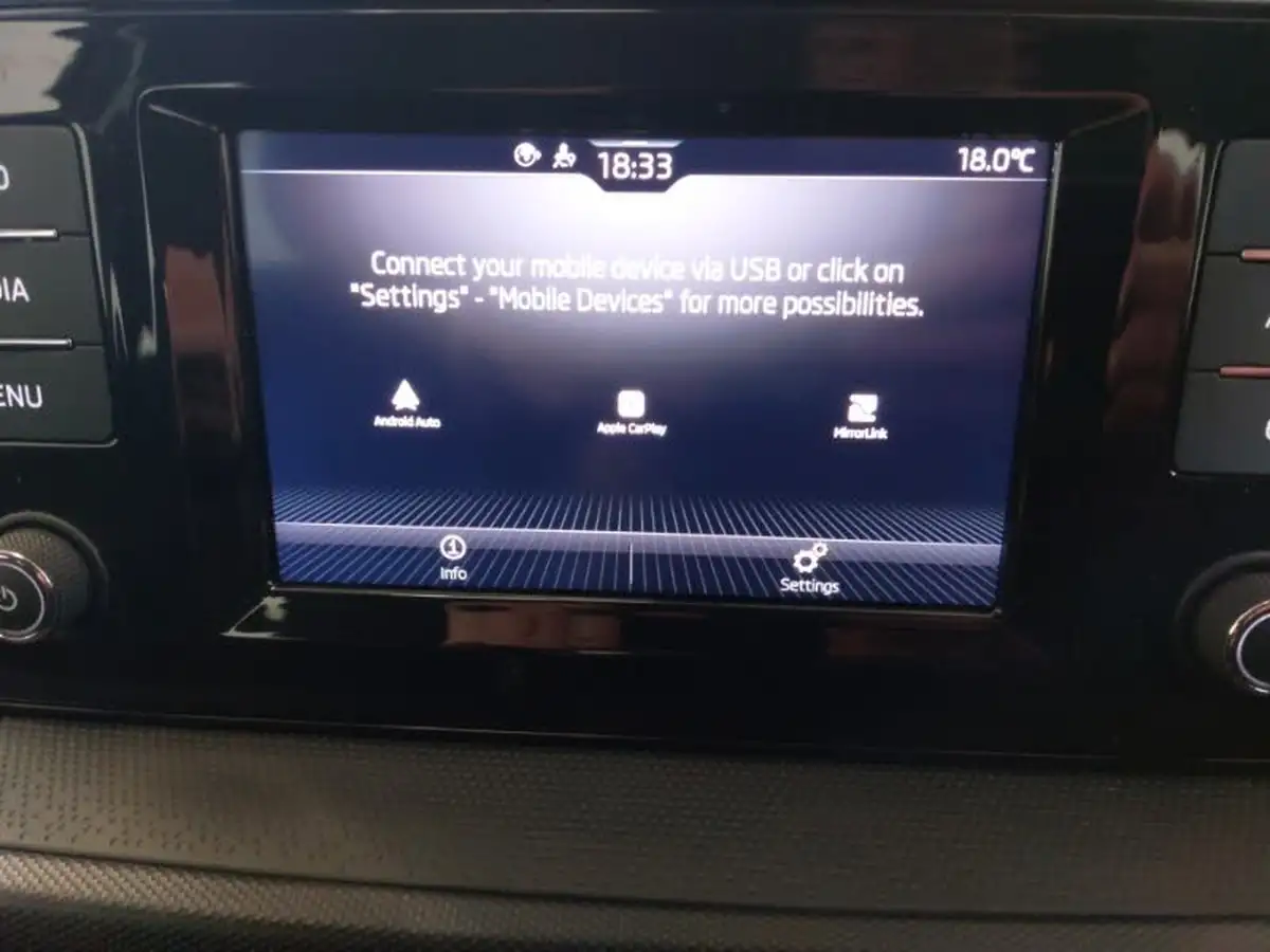 2023-skoda-fabia-10-tsi-se-comfort-110ps-dsg-big-15