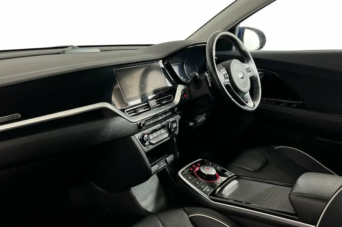2021-kia-e-niro-ev-3-big-8