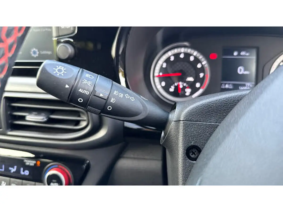 2022-hyundai-i10-10-t-gdi-n-line-big-25