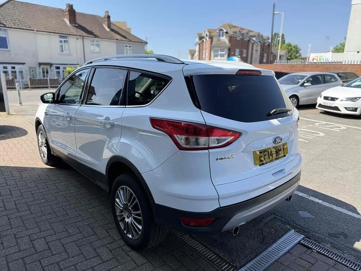 2014-ford-kuga-20tdci-titanium-140ps-big-4