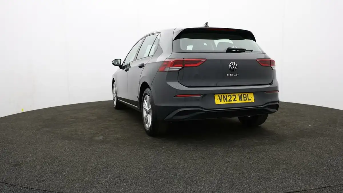 2022-volkswagen-golf-15-tsi-life-130ps-hatchback-big-71