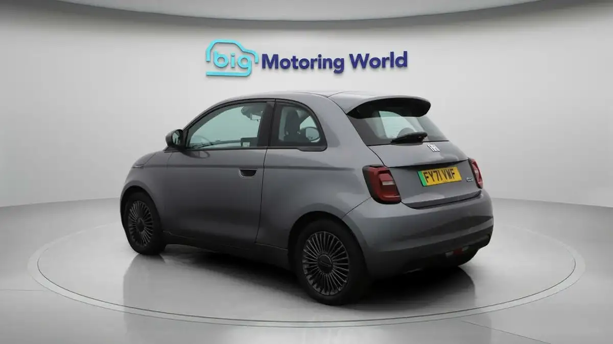 2022-fiat-500-e-icon-117bhp-big-5