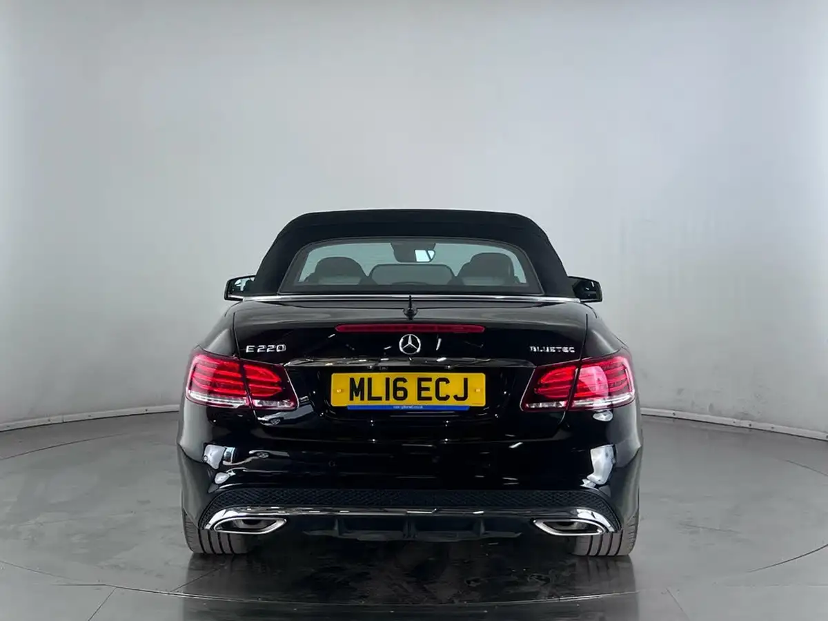 2016-mercedes-benz-e-class-21cdi-e220-amg-line-premiumss-cabriolet-big-10