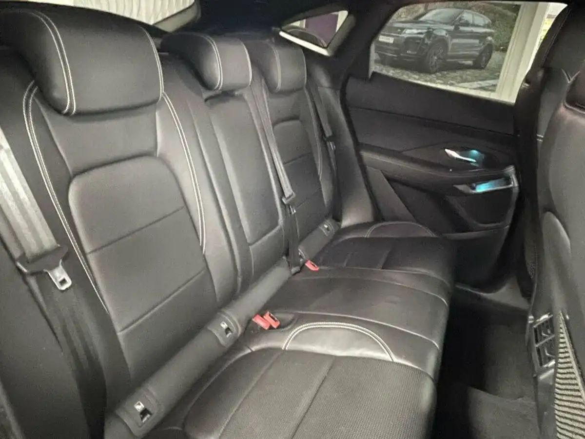 2018-jaguar-e-pace-20-i4d-r-dynamic-s-150ps-big-22
