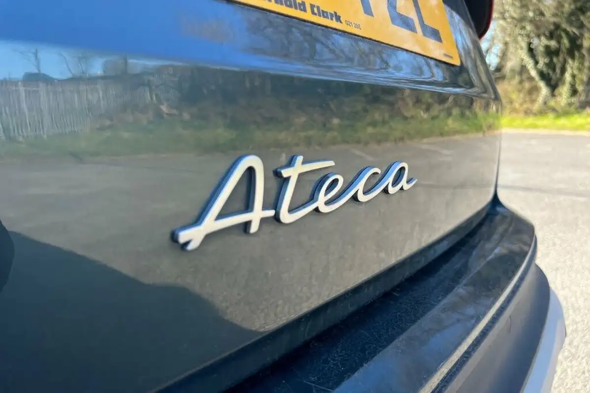 2023-seat-ateca-10-tsi-se-technology-big-23