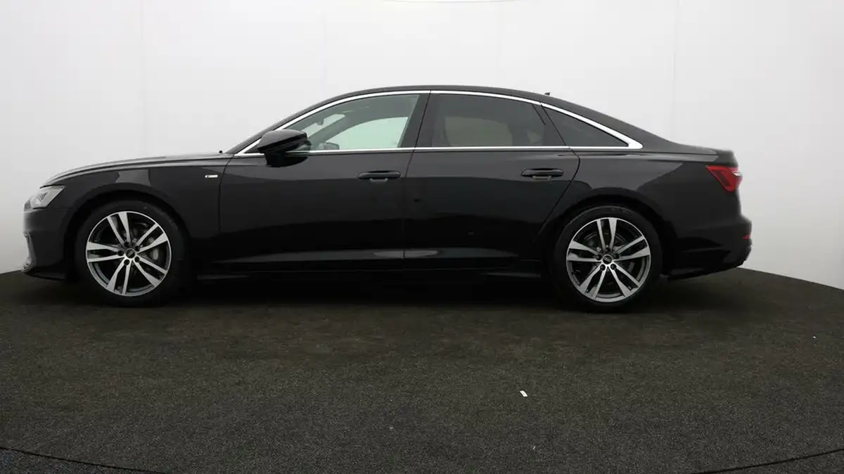 2022-audi-a6-saloon-20-40-tfsi-s-line-big-3