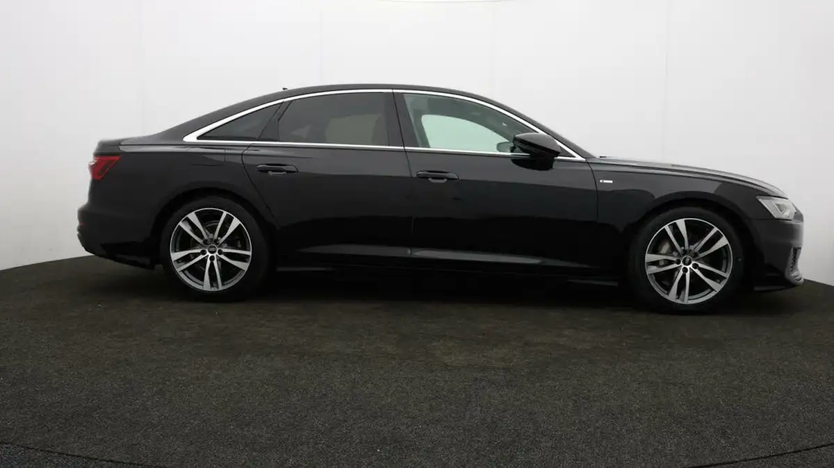 2022-audi-a6-saloon-20-40-tfsi-s-line-big-7
