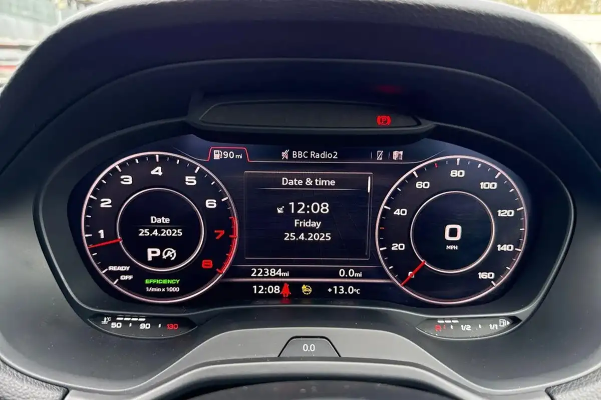 2022-audi-q2-15-35-tfsi-s-line-tronic-big-29